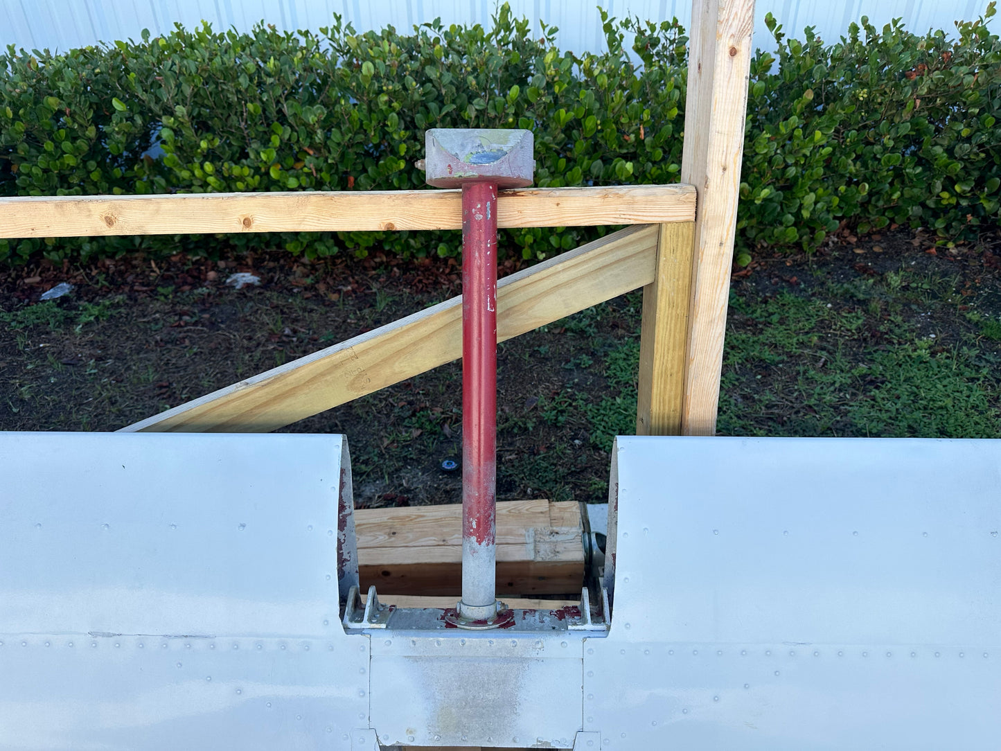 Share Beechcraft 23 Musketeer Horizontal Stabilator Assembly P/N 169-620001-661