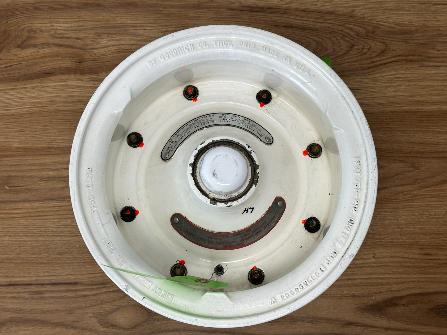 KING AIR - WHEEL OUTER+INNER. 3-1208-1 CHG AC AR CONDITION